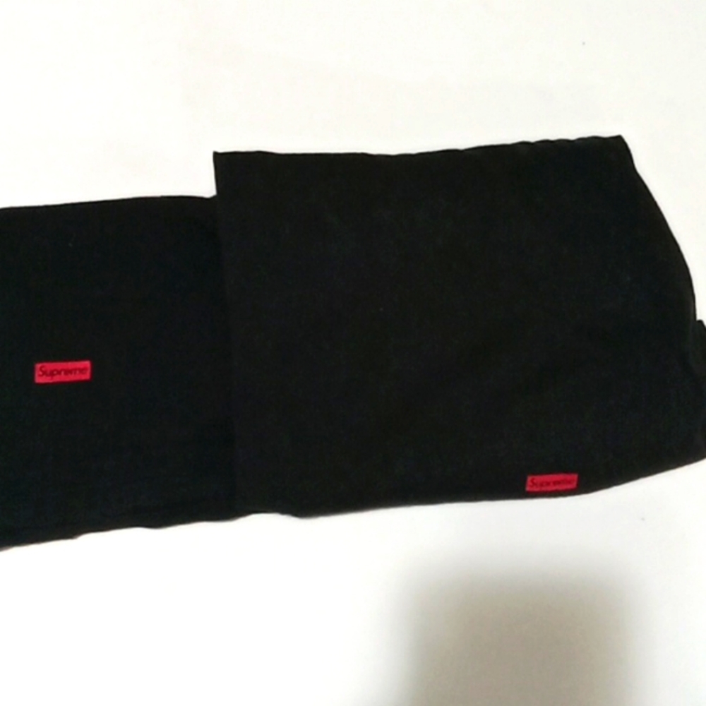 Men Supreme 2Black t-shirt size medium - Picture 4 of 4